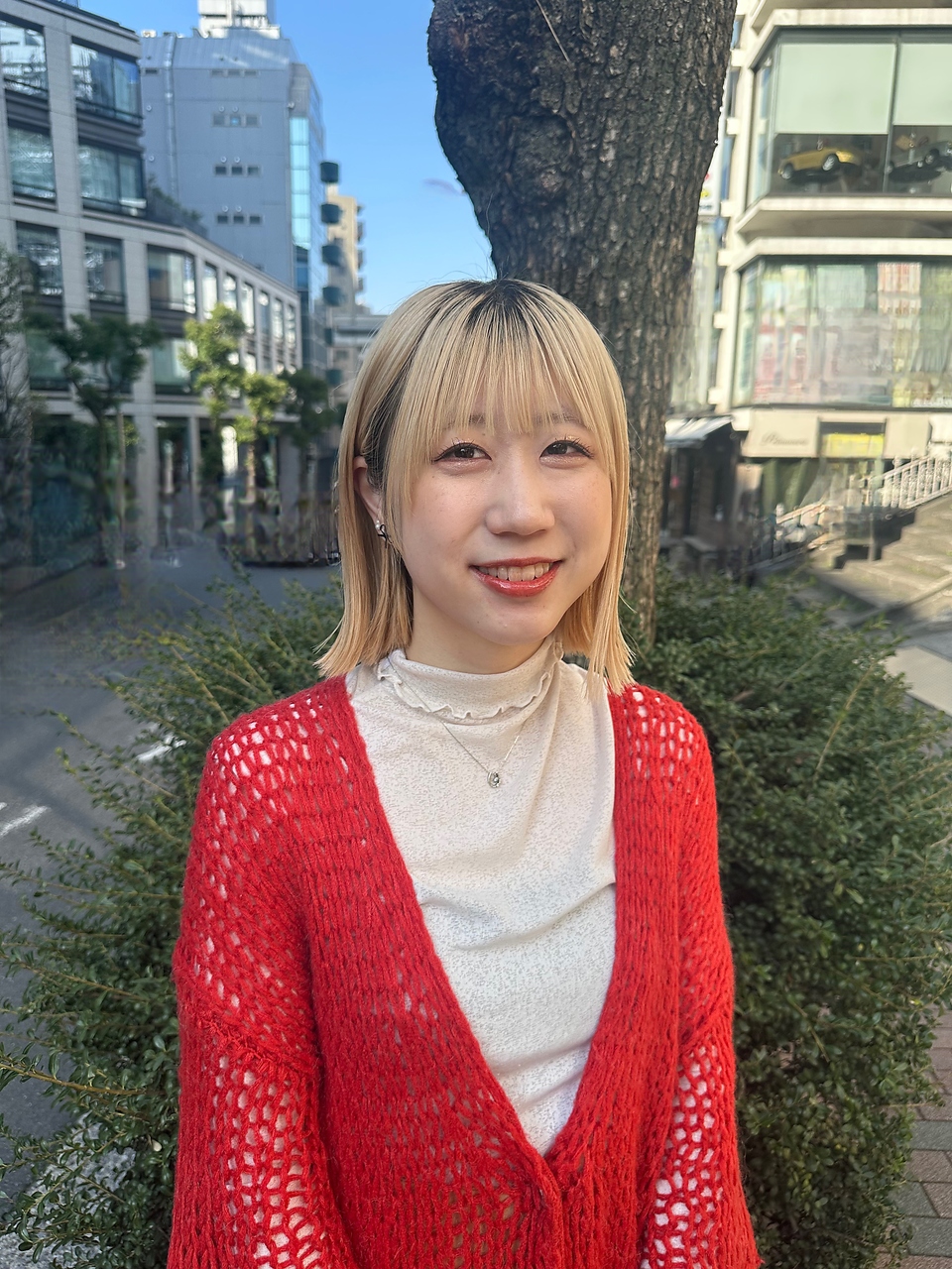 尾崎 朱華
